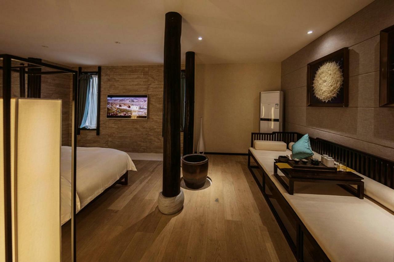 Lijiangl Hotel Liman Shenmiji Inn ليجيانغ المظهر الخارجي الصورة